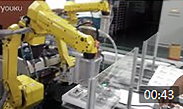 六轴机器人自动锁螺丝机